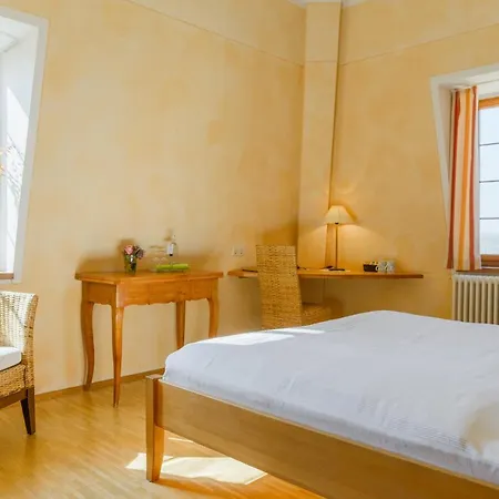 Hotel Kollektur 3*