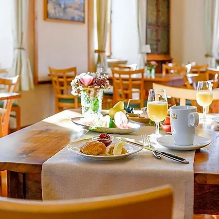 Kollektur Hotel 3*